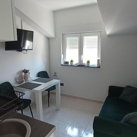 Guerilla Choice Daire Vodice Dış mekan fotoğraf